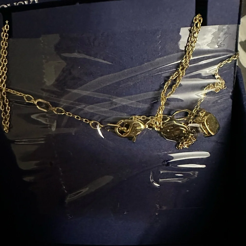 Swarovski Idyllia pendant Mixed cuts, Flower, Blue, Gold-tone plated NEW in box - Picture 8 of 9